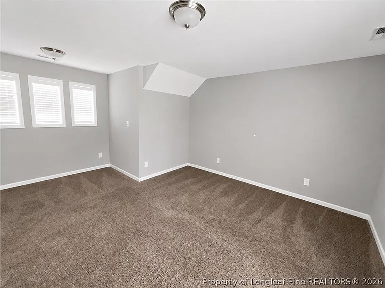 143 Ledgebrook Ln — Photo 17