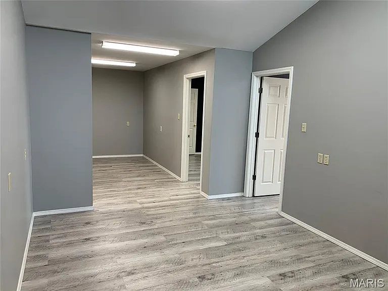 1000 N Truman Blvd #C — Photo 12