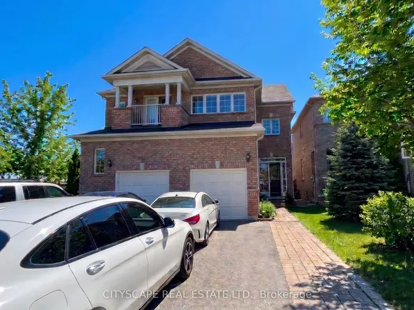 3162 Pearwood Pl, Mississauga, ON L5B 4H1