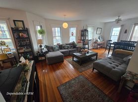 19-21 Granville Rd., 21-3