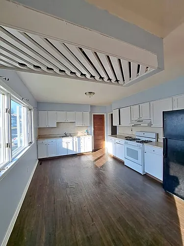 901 Nott St #1R Photo 1
