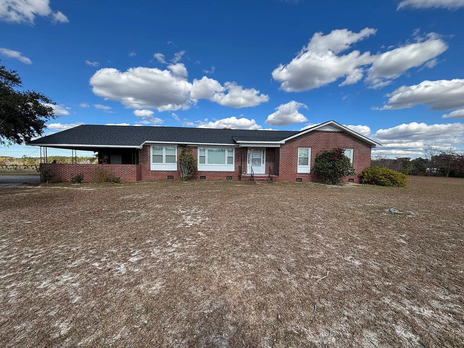 3 bed, 1665 sqft, $1,400 — Photo 1