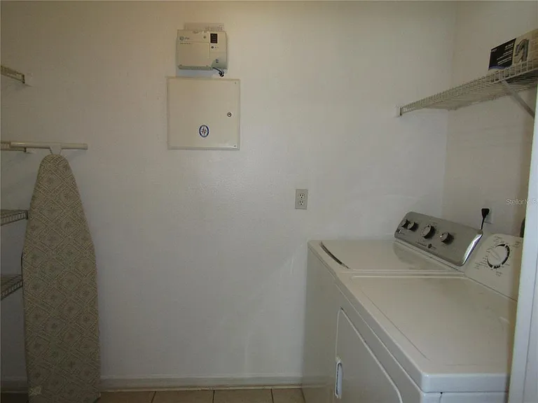 121 Bristol Forest Trl — Photo 8