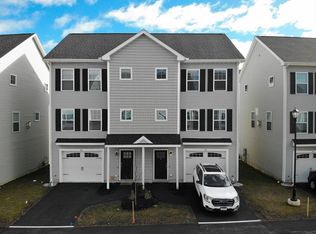 1400 Gorham St UNIT 45, Lowell, MA 01852