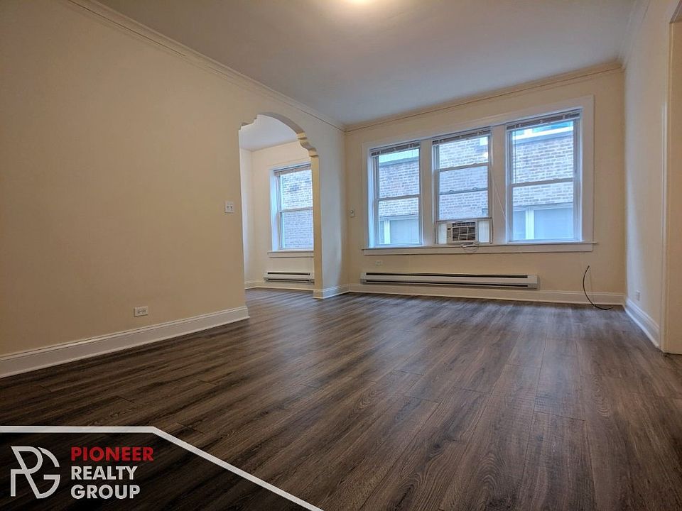 1st image of 2936 W Palmer St #2936208