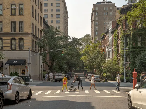 70 East 93rd Street image 14 of 14