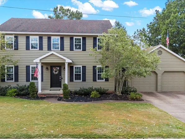 604 51st St, Vienna, WV 26105