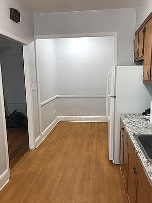 4th image of 24-63 24th St #1