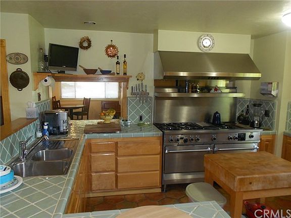 2nd image of 26870 Ironwood Ave
