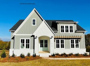 8220 Beryl Overlook, Gainesville, GA 30506