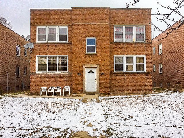 1st image of 2510 W Touhy Ave APT 2E