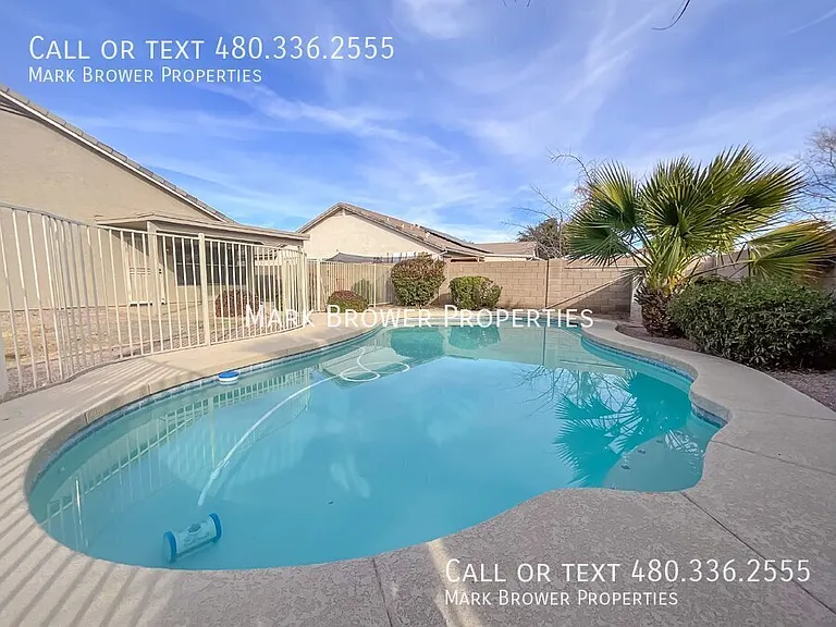 2041 E Rawhide St — Photo 21