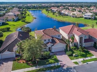 2006 Fairmont Ln, Naples, FL 34120