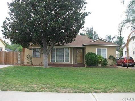 1st image of 661 W La Deney Dr