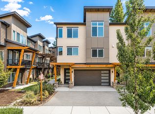 19225 Damson Rd Unit C-1, Lynnwood, WA 98036