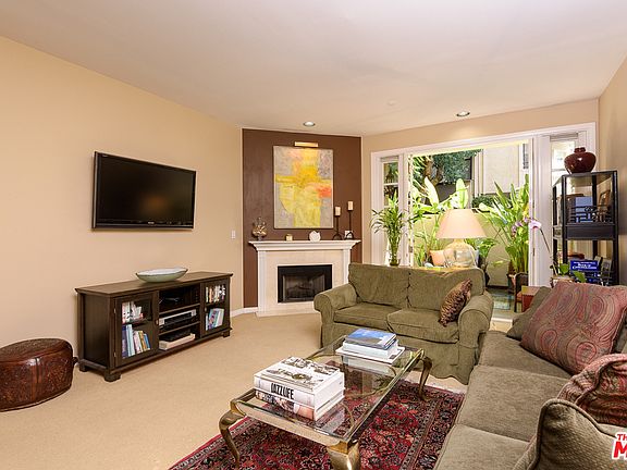 5th image of 1818 Colby Ave APT 103