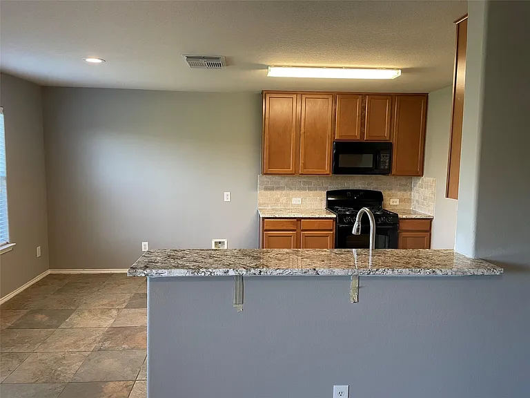9331 Norwood Trails Dr — Photo 7