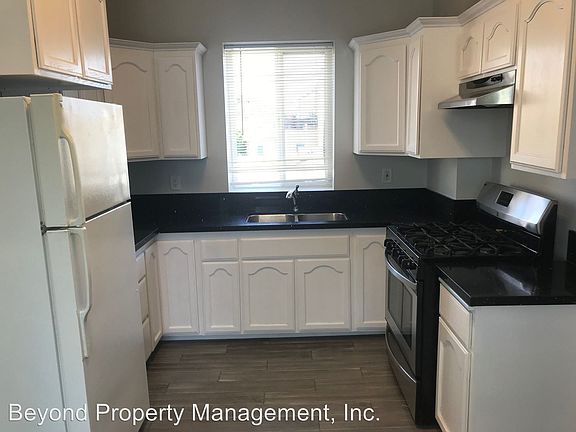 3rd image of 1724 National Ave