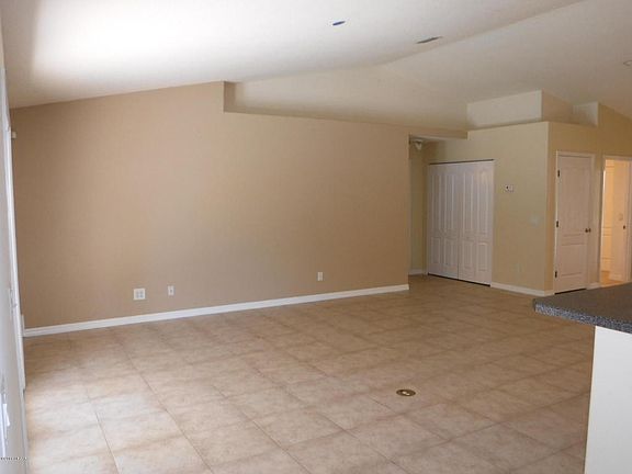 5th image of 2106 Victory Palm Dr