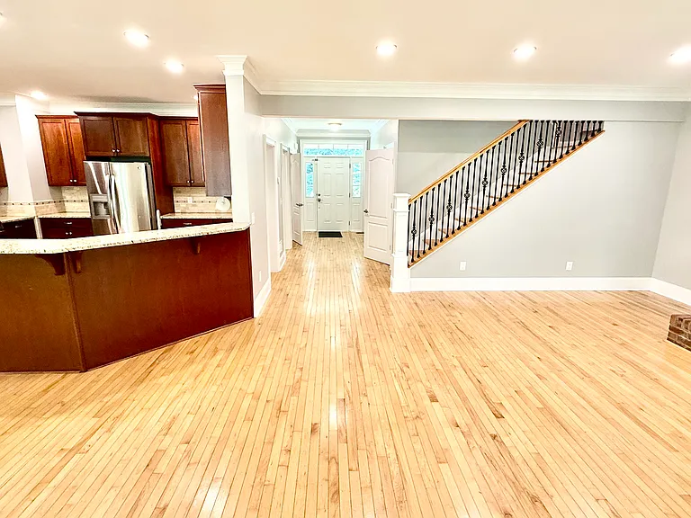 2041 English Ln — Photo 19