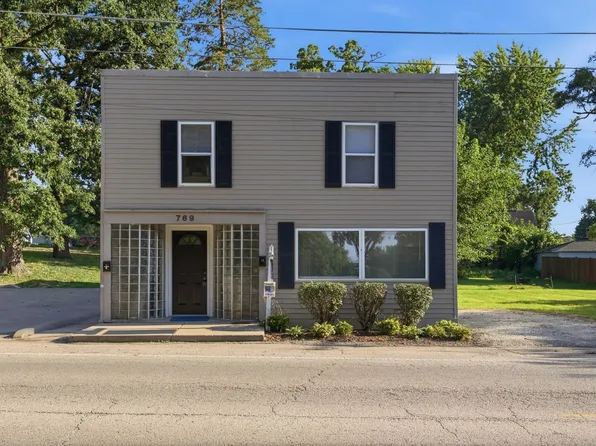 769 Parker Ave, Aurora, IL 60505