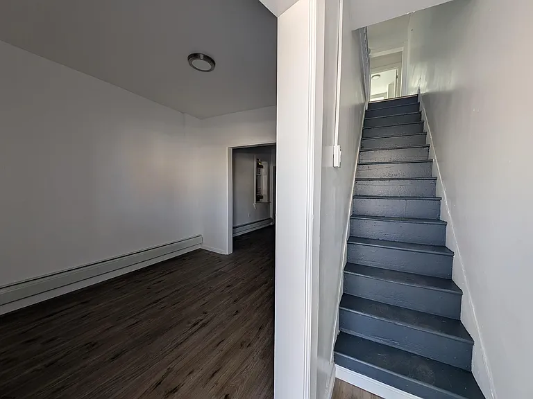 130 N Delaware Ave — Photo 5