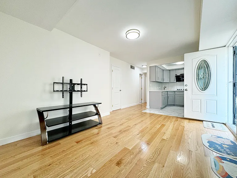 255 Merrymount St #1 — Photo 4