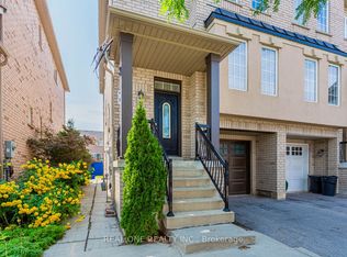 24 Coast Ave, Vaughan, ON L6A 3Y1