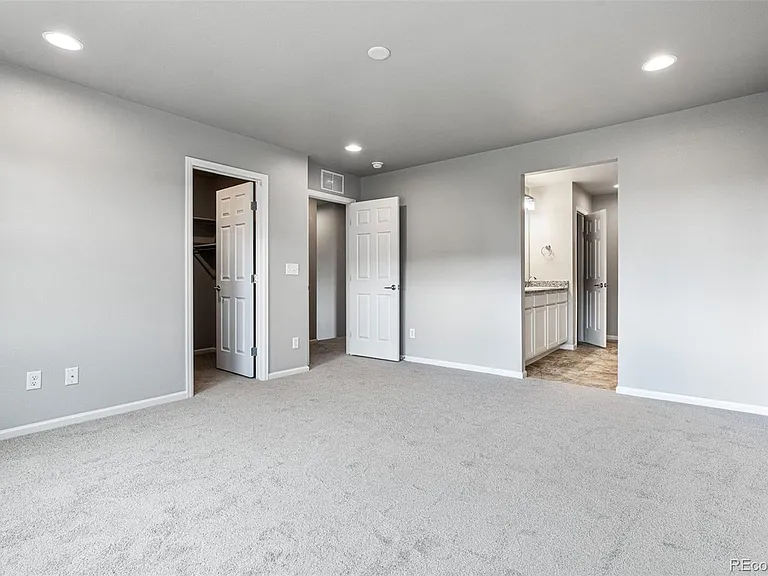 6676 N Argonne St — Photo 27