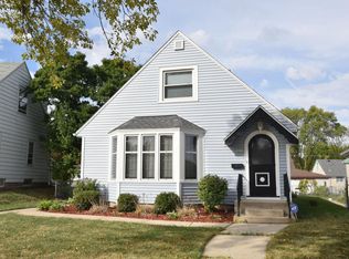3853 N 55th St, Milwaukee, WI 53216