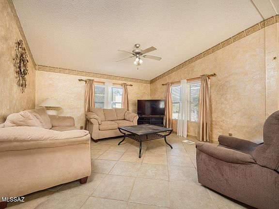 5th image of 12320 W High Ridge Dr