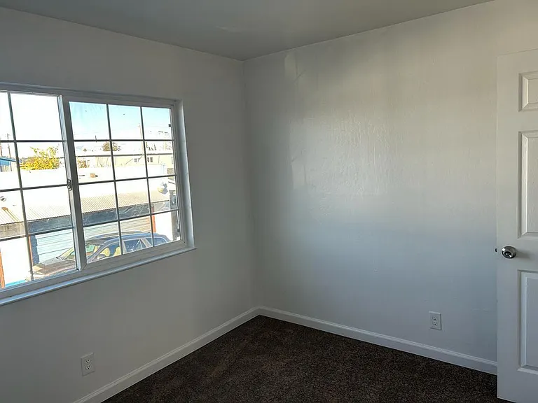 1614 Rumrill Blvd #D — Photo 18