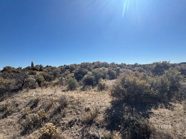 Hill Ln, Christmas Valley, OR 97641