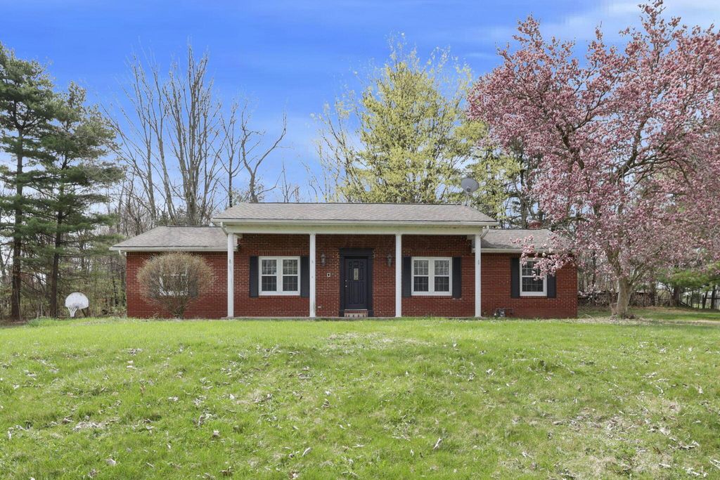 Real estate listing image