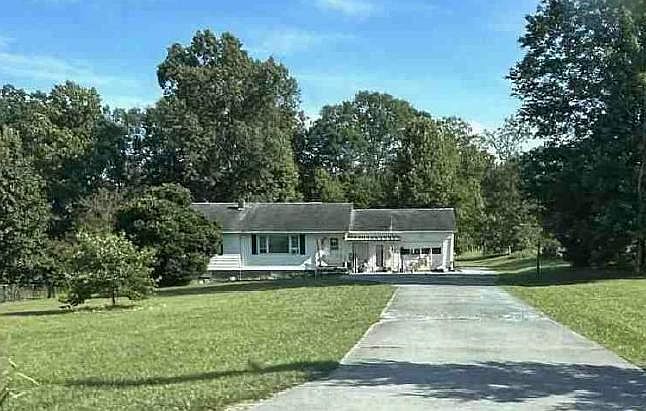 1st image of 107 Deitz Rd