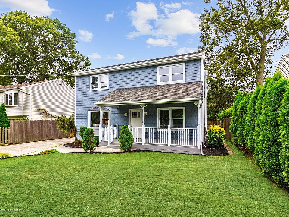 1st image of 211 Marom Dr