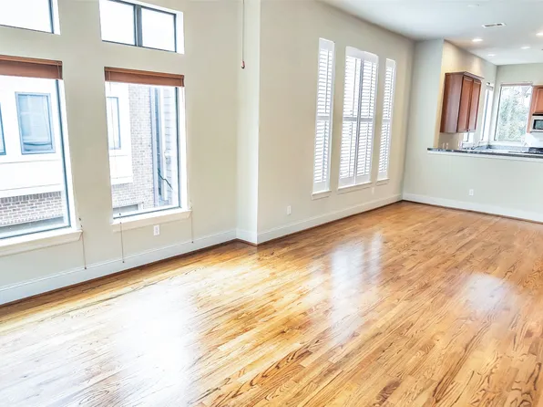 1611 Silver St #1611, Houston, TX 77007