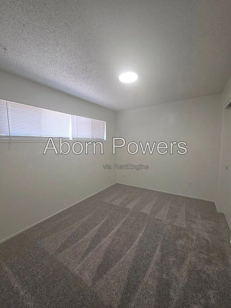 1235 Williams Way — Photo 2