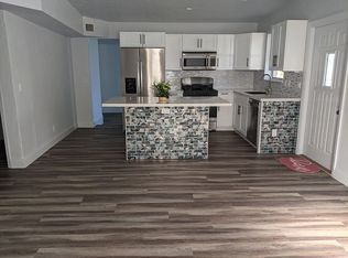 2297 Rue Rd, West Palm Beach, FL 33415