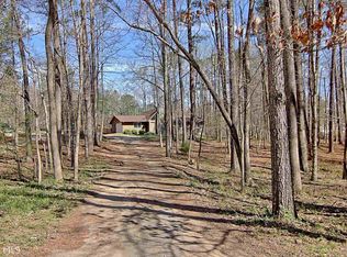 104 N Woods Rd, Sharpsburg, GA 30277