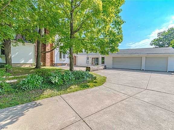 2nd image of 4321 Nichols Rd