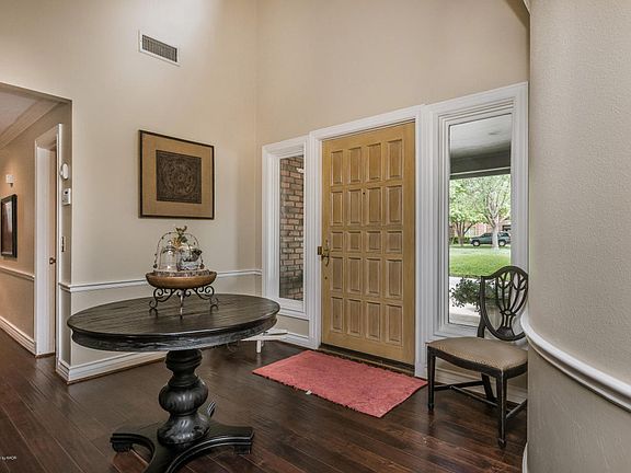 4th image of 7301 Stacy Dr