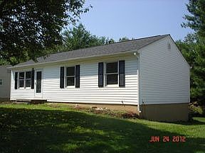 1st image of 3347 Meadowrun Dr NE