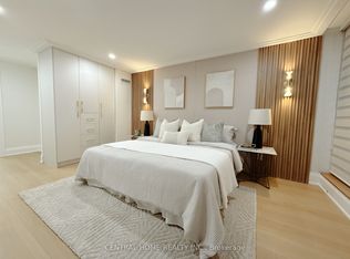 85 Skymark Dr #302, Toronto, ON M2H3P2