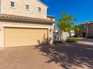 1956 W Davis Rd, Phoenix, AZ 85023