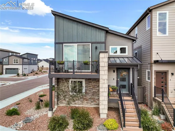 7303 Rosa Belle Hts, Colorado Springs, CO 80922