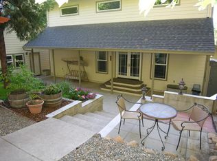 22437 Ridge Rd, Twain Harte, CA 95383