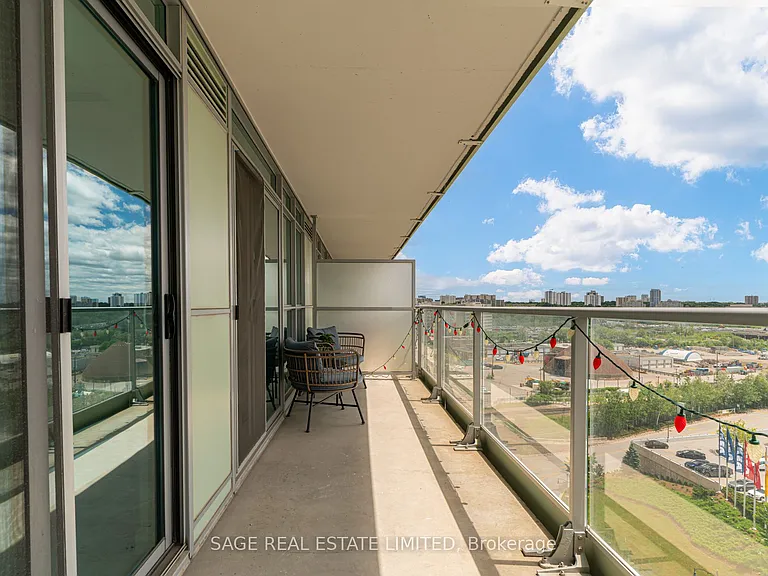 29 Singer Ct #1015 — Photo 16