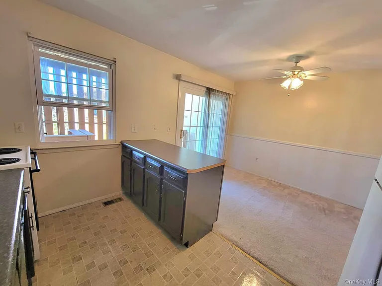 27 Weathervane Dr #21 — Photo 4