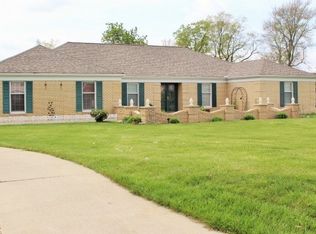 1455 W Forest Ln, Marion, IN 46952